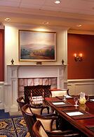 Hotel Roanoke & Conference Ctr, Curio Collection by Hilton