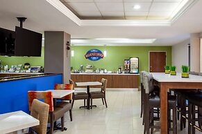 Baymont by Wyndham McDonough