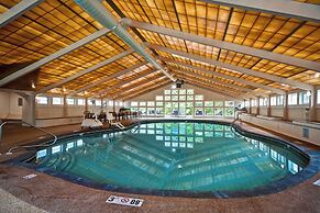 Courtyard By Marriott Cape Cod Hyannis