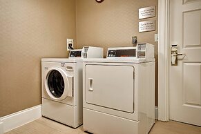 Courtyard By Marriott Cape Cod Hyannis