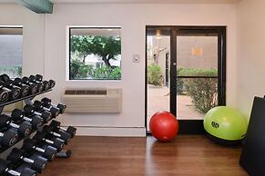 Holiday Inn Express Palm-Desert by IHG