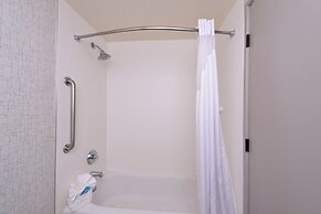 Holiday Inn Express Palm-Desert by IHG