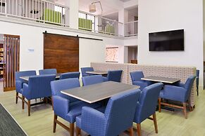 Holiday Inn Express Palm-Desert by IHG