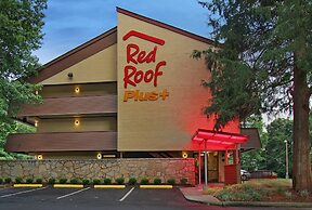 Red Roof Inn PLUS+ Atlanta - Buckhead 