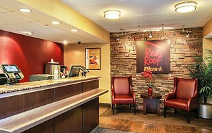 Red Roof Inn PLUS+ Atlanta - Buckhead 