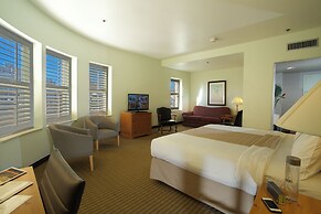 Crockett Hotel