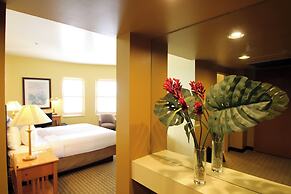Crockett Hotel