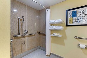Best Western Plus North Shore Hotel