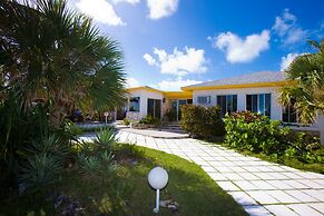 Stella Maris Resort Club