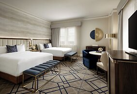 Fairmont Hotel Macdonald