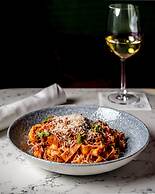 Fairmont Hotel Macdonald