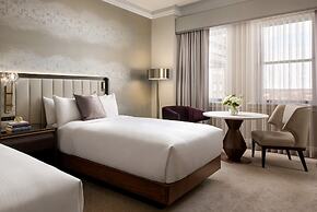 Fairmont Hotel Macdonald