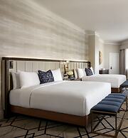 Fairmont Hotel Macdonald