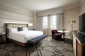 Fairmont Hotel Macdonald