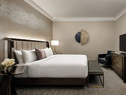 Fairmont Hotel Macdonald