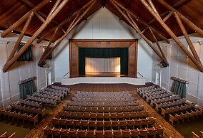 Mission Point Resort