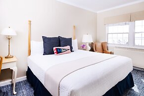 Mission Point Resort