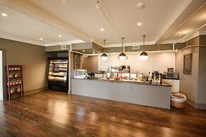 Mission Point Resort