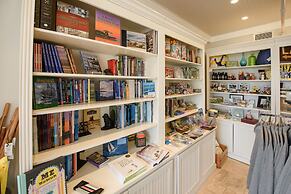 Mission Point Resort