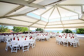 Mission Point Resort