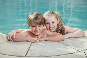 Desert Palms Hotel & Suites