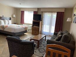 Coachman Inn & Suites