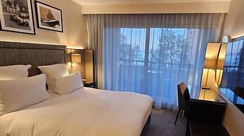 Columbus Hotel Monte-Carlo, Curio Collection by Hilton