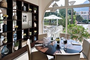 Columbus Hotel Monte-Carlo, Curio Collection by Hilton