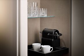 Columbus Hotel Monte-Carlo, Curio Collection by Hilton