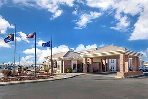 Comfort Inn & Suites Near Fallon Naval Air Station