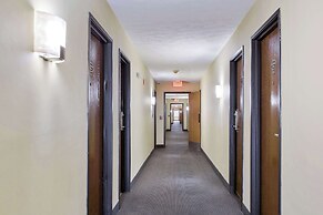 Red Lion Inn & Suites Olathe Kansas City