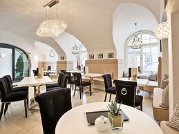 Radisson Blu Hotel Altstadt