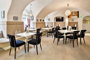 Radisson Blu Hotel Altstadt