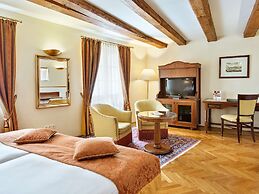 Radisson Blu Hotel Altstadt