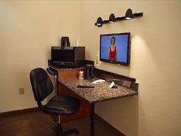 LivINN Hotel Minneapolis South / Burnsville