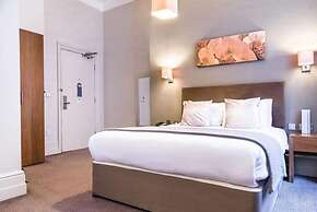 The Met Hotel