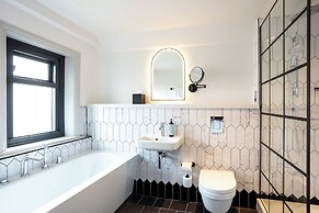 The Met Hotel Leeds - Newly Refurbished