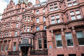 The Met Hotel