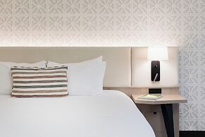 Palm Mountain Resort and Spa