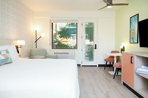 Palm Mountain Resort and Spa