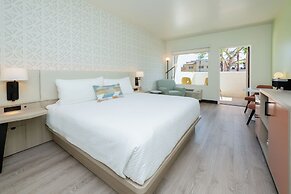 Palm Mountain Resort and Spa