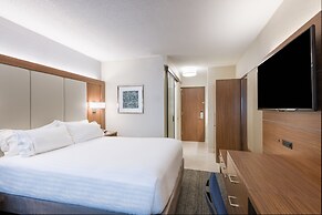 Holiday Inn Express Boston - Waltham by IHG