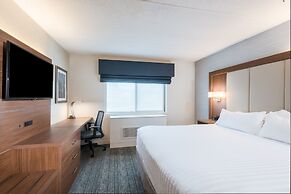 Holiday Inn Express Boston - Waltham by IHG