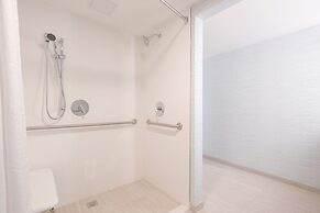 Holiday Inn Express Boston - Waltham by IHG