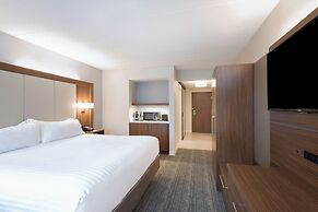 Holiday Inn Express Boston - Waltham by IHG