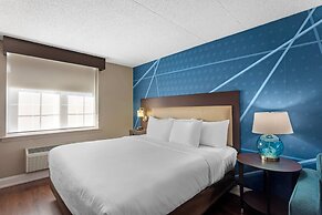 Comfort Inn & Suites Pottstown Eastern Gateway