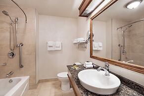Best Western Plus City Centre/Centre-Ville