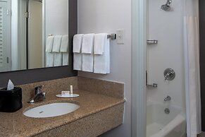 Courtyard by Marriott Memphis East/Park Avenue