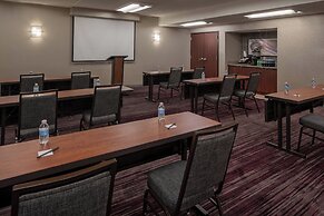 Courtyard by Marriott Memphis East/Park Avenue