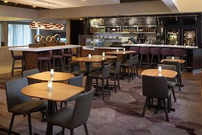 Courtyard by Marriott Memphis East/Park Avenue